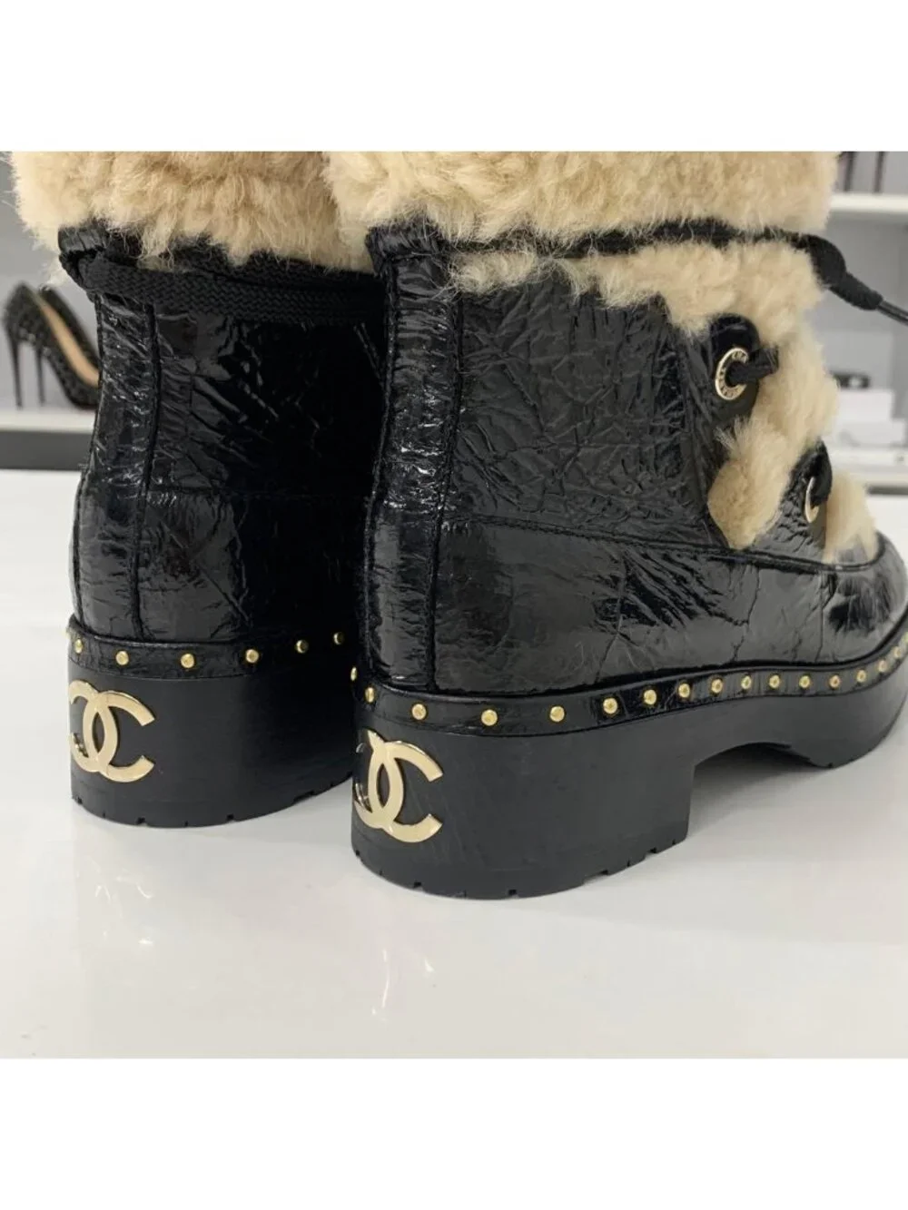 Chanel CC Logo Crinkle Shearling Leather Middle Boots Black